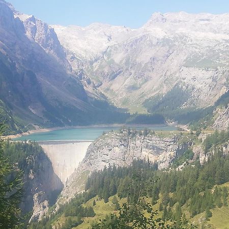 Chambres D'Hotes Pres De Verbier Volleges Luaran gambar